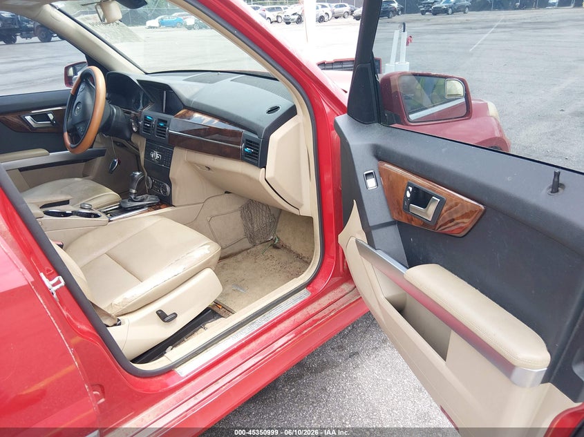 2012 Mercedes-benz Glk-klasse VIN WDCGG5GB9CF766626 IAAI salvage auction — NORMAL WEAR, Clear (South Carolina), sold $1,900 on 2026-07-15 (photo 5)