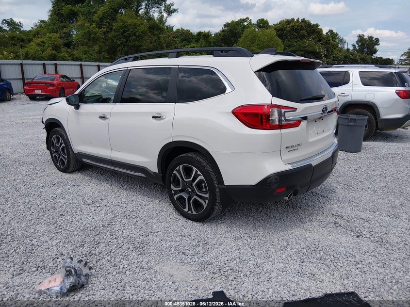 2025 Subaru Ascent VIN 4S4WMAUD3S3433438 IAAI salvage auction — FRONT END, Salvage Title, sold $11,200 on 2026-08-20 (photo 3)