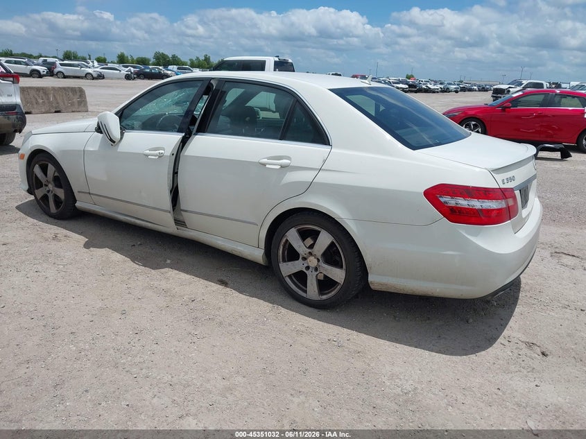 2010 Mercedes-benz E-class VIN WDDHF8HB2AA254493 IAAI salvage auction — HAIL, Original (Texas), sold $600 on 2026-07-22 (photo 3)