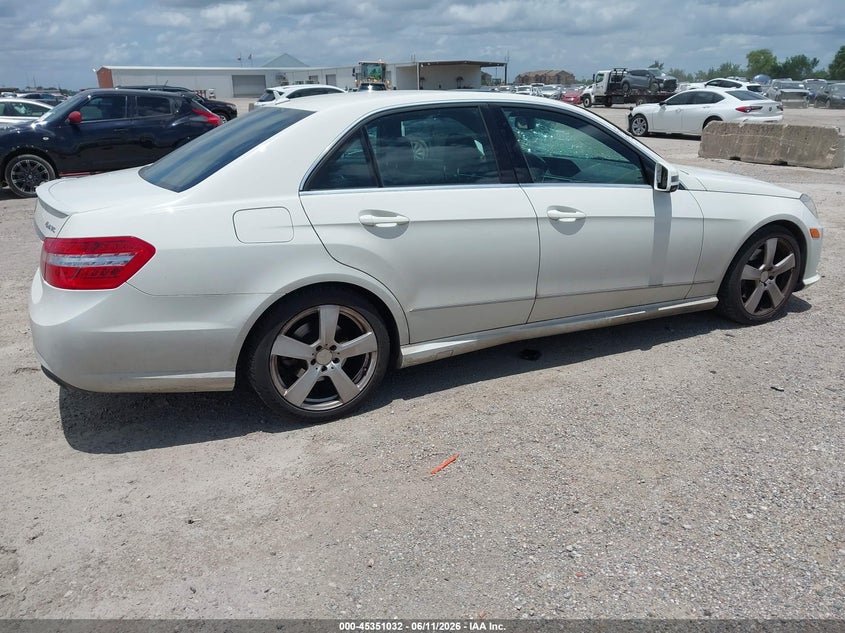 2010 Mercedes-benz E-class VIN WDDHF8HB2AA254493 IAAI salvage auction — HAIL, Original (Texas), sold $600 on 2026-07-22 (photo 4)