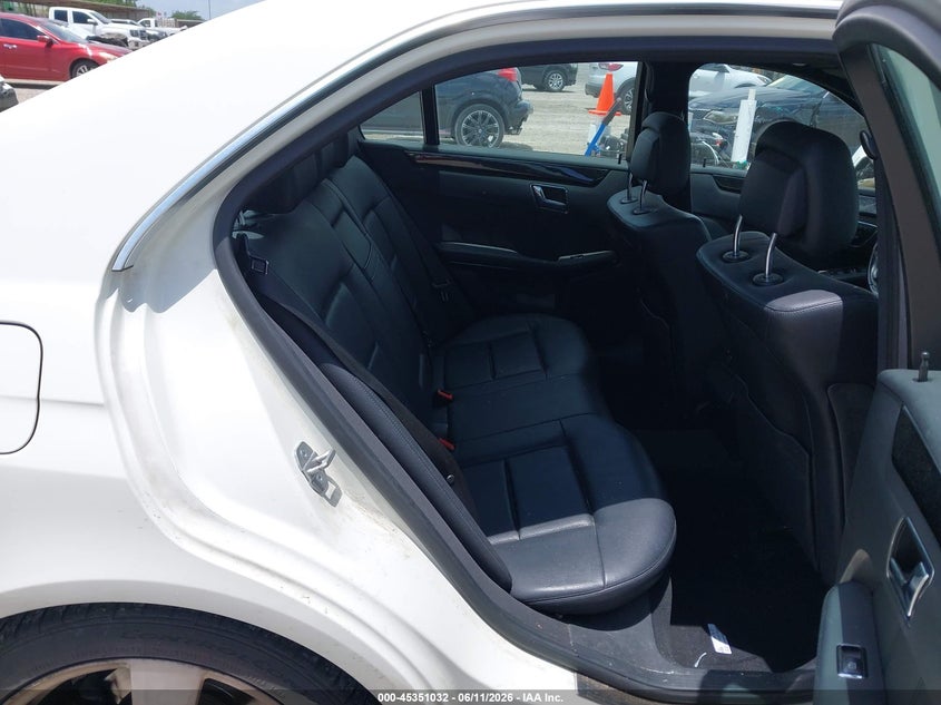2010 Mercedes-benz E-class VIN WDDHF8HB2AA254493 IAAI salvage auction — HAIL, Original (Texas), sold $600 on 2026-07-22 (photo 8)