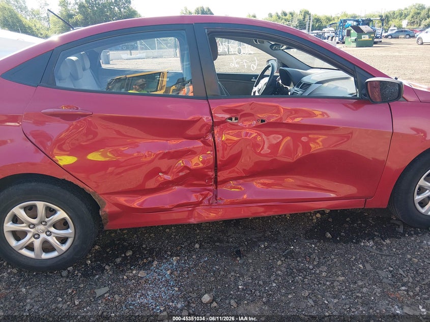 2013 Hyundai Accent VIN KMHCT4AE0DU518156 IAAI salvage auction — SIDE, Salvage (Ohio), sold $350 on 2026-07-08 (photo 6)