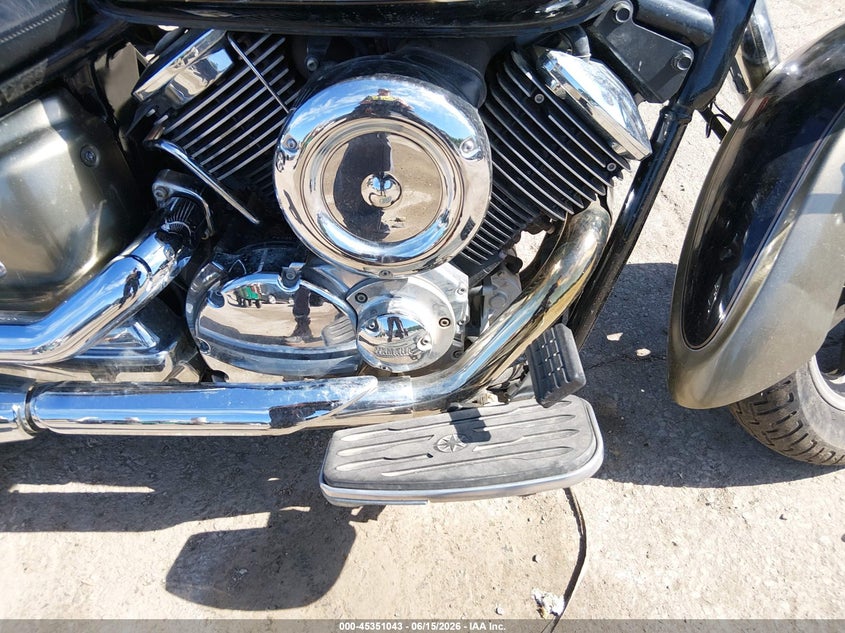 2005 Yamaha Xvs1100 VIN JYAVP11E75A064633 IAAI salvage auction — LEFT REAR, Salvage (Kansas), sold $1,150 on 2026-07-08 (photo 8)