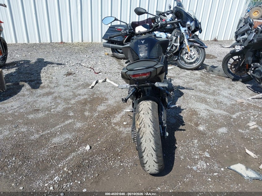 2024 Yamaha Mt VIN JYARN94E8RA001791 IAAI salvage auction — RIGHT SIDE, Mv-907A (New York), sold $4,400 on 2026-07-22 (photo 6)