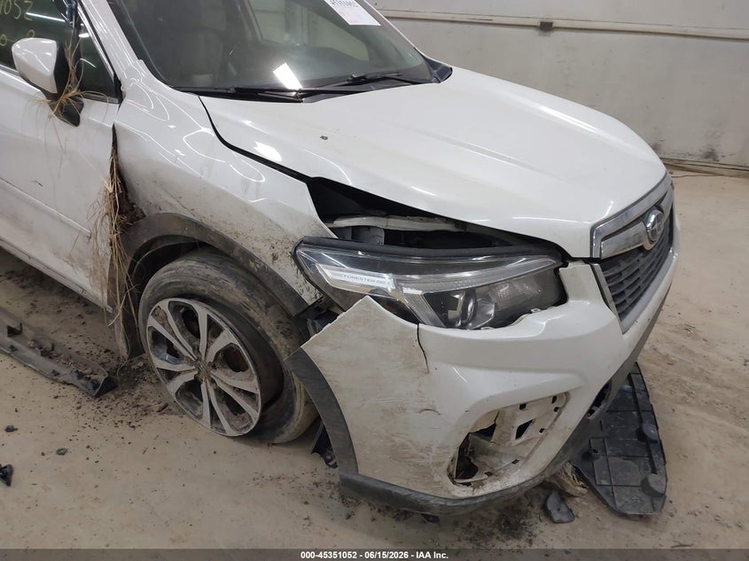 2020 Subaru Forester VIN JF2SKAUC8LH496637 IAAI salvage auction — RIGHT FRONT, Salvage (Pennsylvania), sold $3,100 on 2026-07-16 (photo 6)