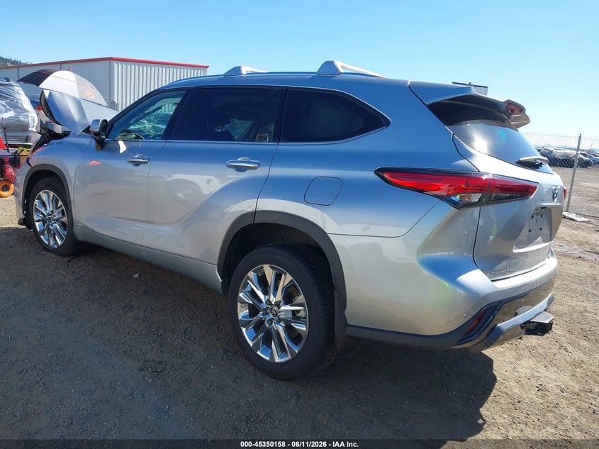 2023 Toyota Highlander VIN 5TDXBRCH8PS566798 IAAI salvage auction — RIGHT FRONT, Bill Of Sale X2 (Washington), sold $7,250 on 2026-07-21 (photo 3)