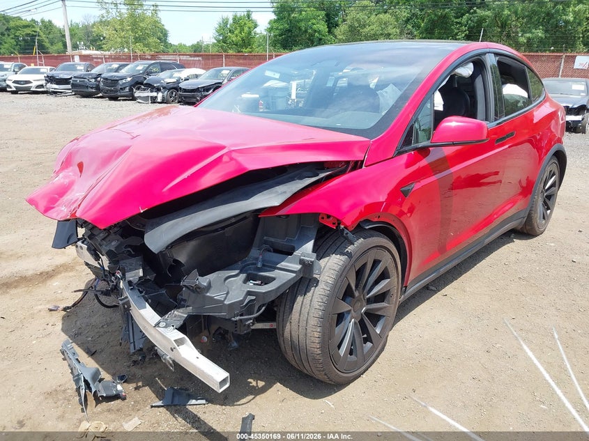 2022 Tesla Model x VIN 7SAXCBE58NF357833 IAAI salvage auction — FRONT END, Salvage Title, sold $11,400 on 2026-07-17 (photo 2)
