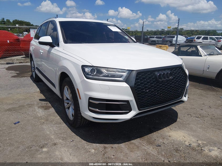 2017 Audi Q7 VIN WA1LAAF78HD042872 IAAI salvage auction — WATER/FLOOD, Salvage Title, sold $4,650 on 2026-07-19 (photo 1)