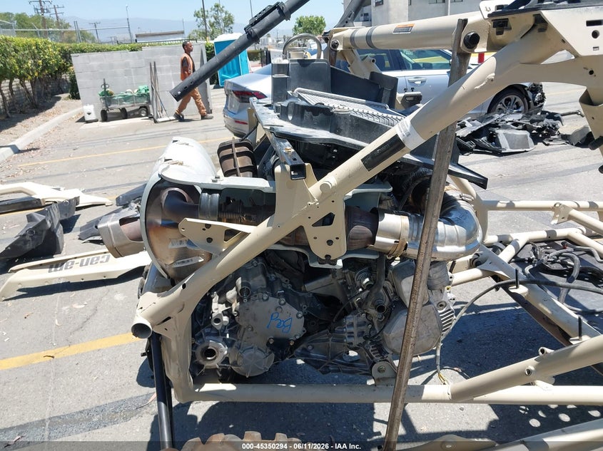 2021 Can-am/ brp Maverick VIN 3JBVXAV2XMK000932 IAAI salvage auction — ALL OVER, Salvage (California), sold $3,325 on 2026-09-29 (photo 8)
