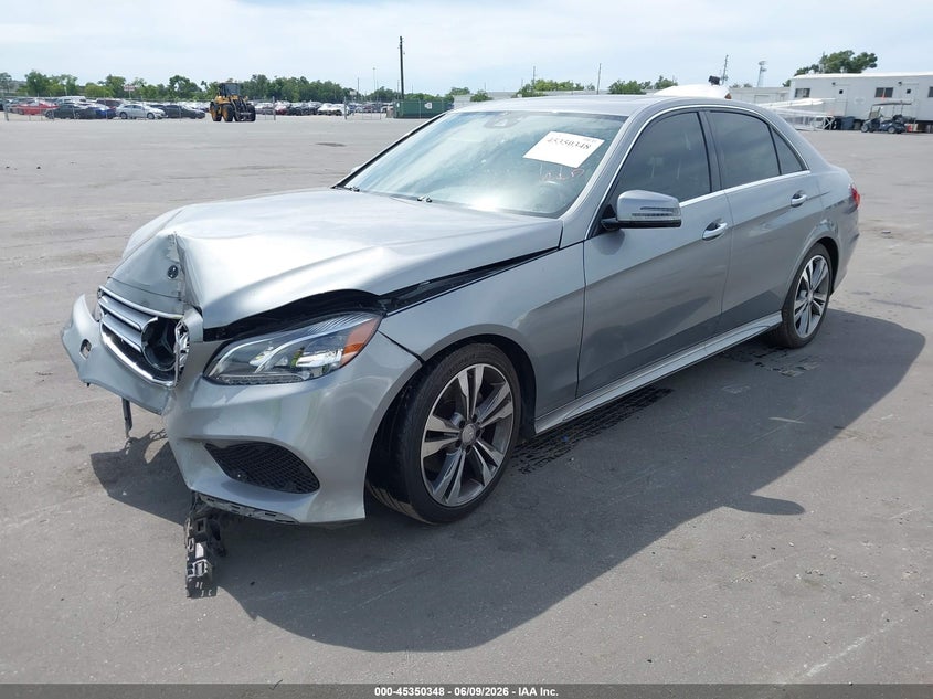 2014 Mercedes-benz VIN WDDHF5KB2EA897228 IAAI salvage auction — NORMAL WEAR, Salvage Title, sold $1,000 on 2026-08-17 (photo 2)