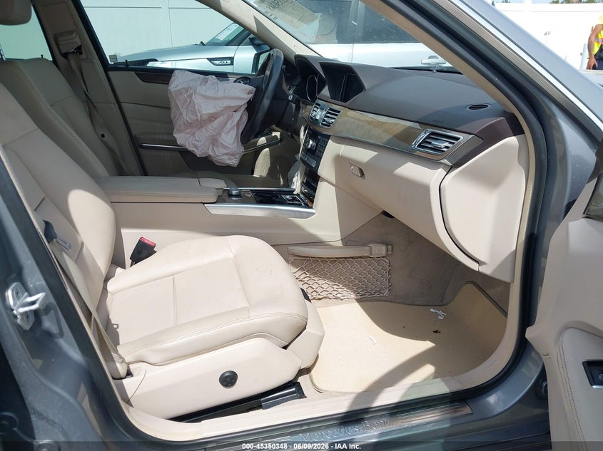 2014 Mercedes-benz VIN WDDHF5KB2EA897228 IAAI salvage auction — NORMAL WEAR, Salvage Title, sold $1,000 on 2026-08-17 (photo 5)