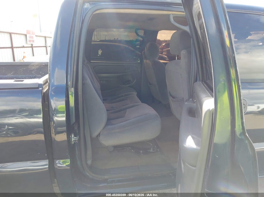 2005 Gmc Sierra 1500 VIN 2GTEC13T551392963 IAAI salvage auction — REPOSSESSION, Original (Texas), sold $975 on 2026-07-09 (photo 8)