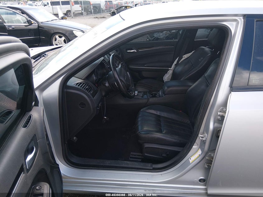 2022 Chrysler 300 VIN 2C3CCABG5NH167546 IAAI salvage auction — RIGHT SIDE, Salvage Title, sold $5,600 on 2026-07-22 (photo 5)