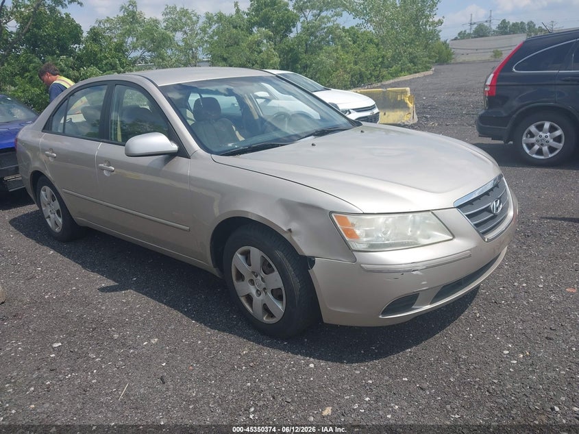 2009 Hyundai Sonata VIN 5NPET46C49H574218 IAAI salvage auction — NORMAL WEAR, Clear (New York), sold $450 on 2026-07-07 (photo 1)