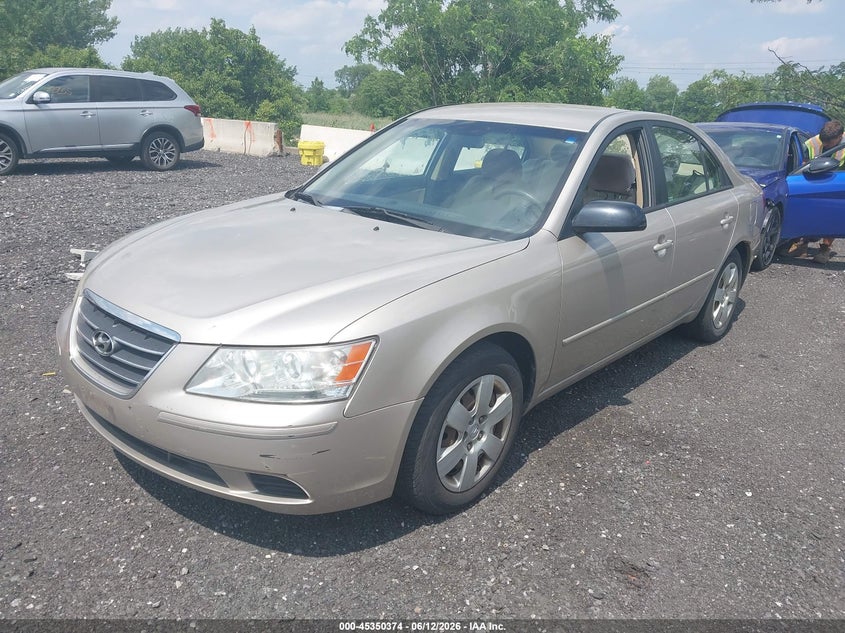 2009 Hyundai Sonata VIN 5NPET46C49H574218 IAAI salvage auction — NORMAL WEAR, Clear (New York), sold $450 on 2026-07-07 (photo 2)