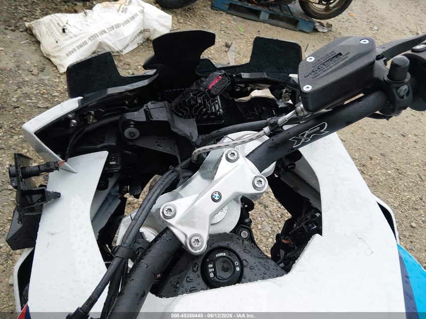 2023 BMW S 1000 VIN WB10E430XP6H54597 IAAI salvage auction — FRONT END, Salvage (Ohio), sold $7,150 on 2026-07-22 (photo 7)