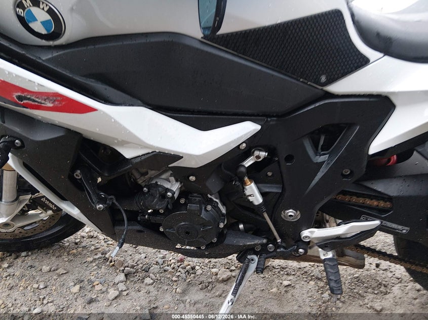 2023 BMW S 1000 VIN WB10E430XP6H54597 IAAI salvage auction — FRONT END, Salvage (Ohio), sold $7,150 on 2026-07-22 (photo 9)