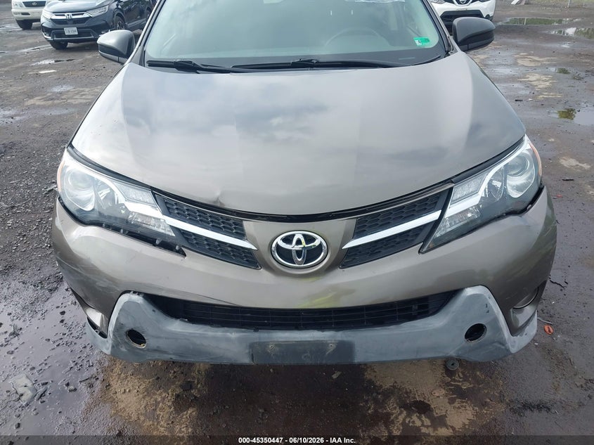 2015 Toyota Rav4 VIN JTMBFREV2FD097378 IAAI salvage auction — NORMAL WEAR, Clear (Virginia), sold $4,650 on 2026-07-14 (photo 6)