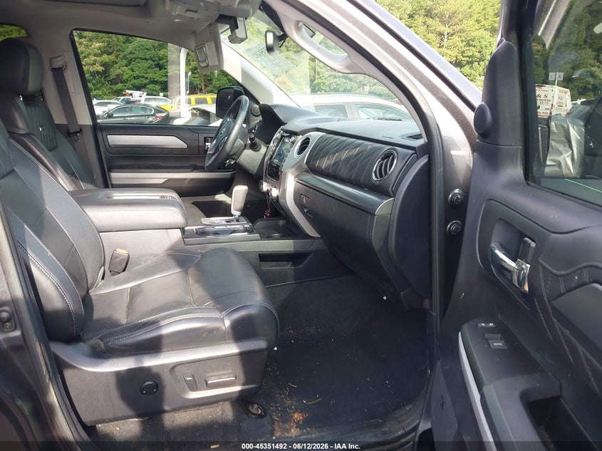 2020 Toyota Tundra VIN 5TFAY5F14LX936998 IAAI salvage auction — LEFT & RIGHT, Salvage (Alabama), sold $15,800 on 2026-07-22 (photo 5)