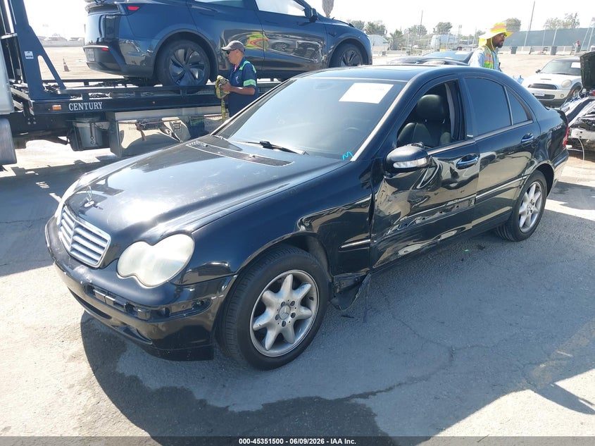 2002 Mercedes-benz C class VIN WDBRF61J12F175985 IAAI salvage auction — LEFT SIDE, Salvage (California), sold $325 on 2026-07-15 (photo 2)