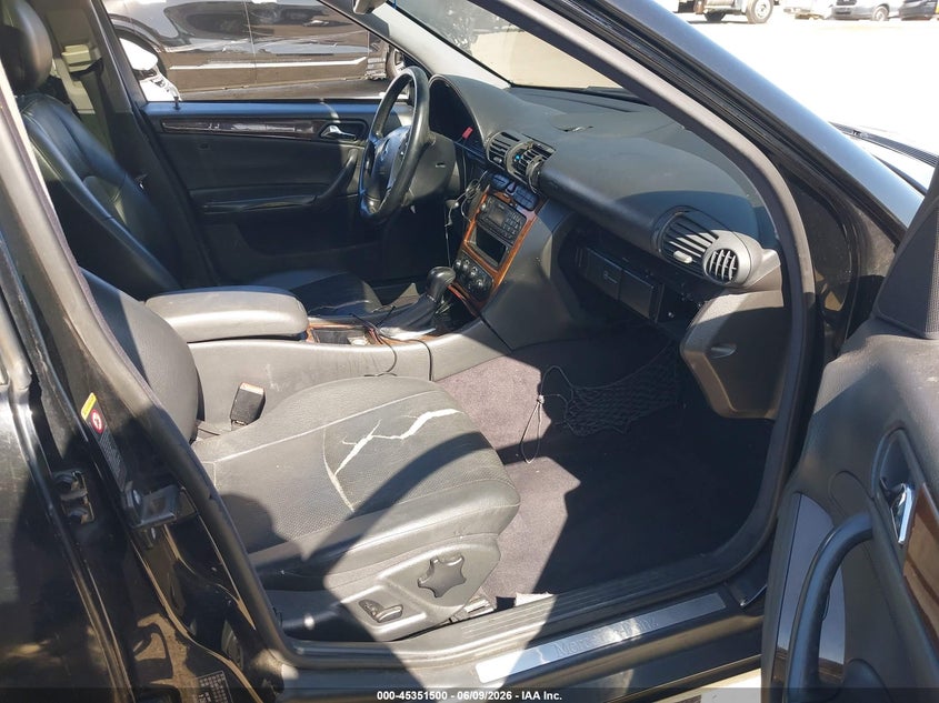 2002 Mercedes-benz C class VIN WDBRF61J12F175985 IAAI salvage auction — LEFT SIDE, Salvage (California), sold $325 on 2026-07-15 (photo 5)