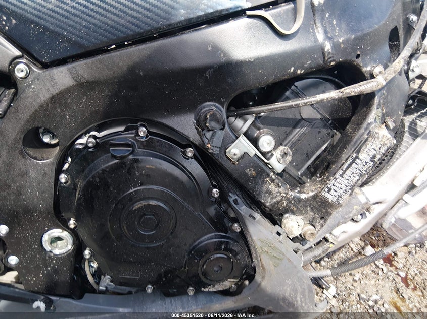 2025 Suzuki Gsx-r VIN JS1GN7FA3S7100669 IAAI salvage auction — FRONT END, Salvage (Pennsylvania), sold $1,700 on 2026-07-21 (photo 8)