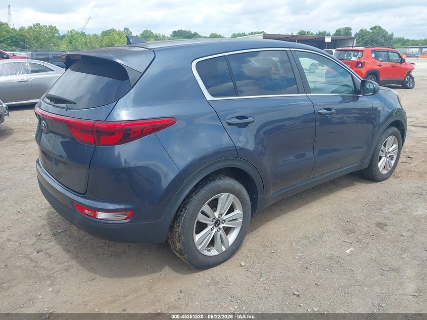 2018 Kia Sportage VIN KNDPMCAC1J7359878 IAAI salvage auction — NORMAL WEAR, Clear (Tennessee), sold $2,575 on 2026-07-08 (photo 4)