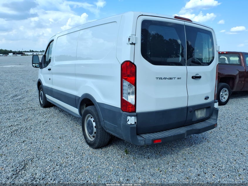 2018 Ford Transit 150 VIN 1FTYE1ZM3JKB42431 IAAI salvage auction — RIGHT SIDE, Sf97 (North Carolina), sold $13,975 on 2026-08-13 (photo 4)