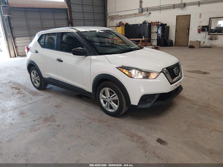 2020 Nissan Kicks VIN 3N1CP5BV8LL529592 — IAAI salvage auction photo