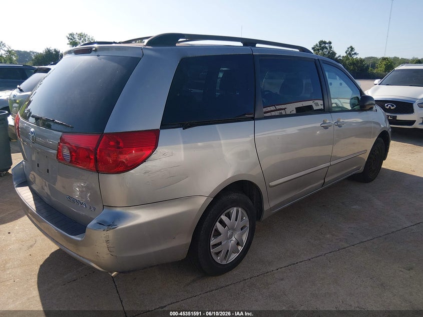 2008 Toyota Sienna VIN 5TDZK23C18S111362 IAAI salvage auction — NORMAL WEAR, Clear (Missouri), sold $525 on 2026-07-21 (photo 4)