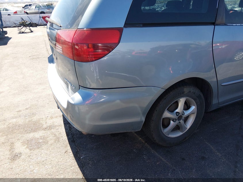 2004 Toyota Sienna VIN 5TDZA23C64S176852 IAAI salvage auction — NORMAL WEAR, Clear (Nevada), sold $600 on 2026-07-17 (photo 6)