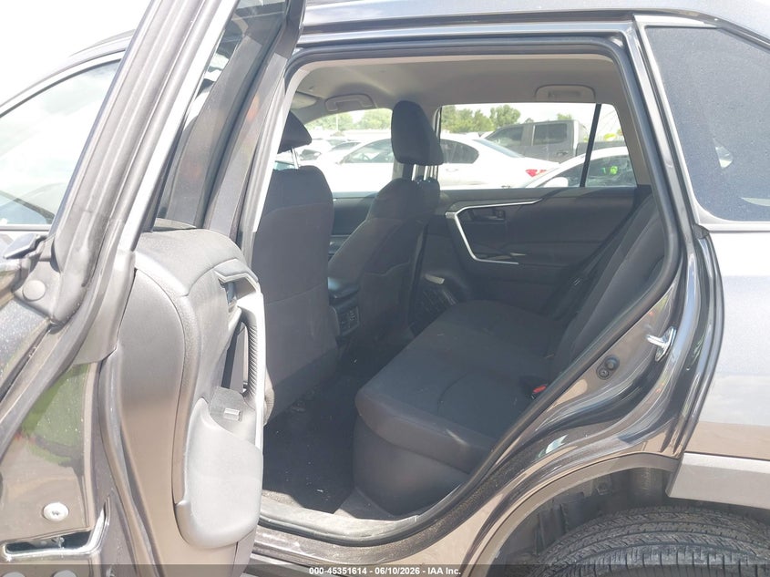 2025 Toyota Rav 4 VIN 4T3LWRFVXSU190388 IAAI salvage auction — REAR END, Salvage Title, sold $10,600 on 2026-07-29 (photo 8)