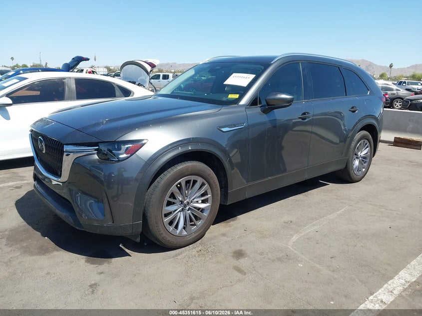 2025 Mazda Cx-90 VIN JM3KKBHD2S1252617 IAAI salvage auction — Burn Engine, Salvage Title, sold $19,825 on 2026-08-25 (photo 2)