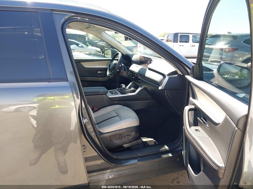 2025 Mazda Cx-90 VIN JM3KKBHD2S1252617 IAAI salvage auction — Burn Engine, Salvage Title, sold $19,825 on 2026-08-25 (photo 5)