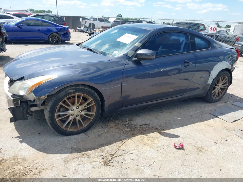 2009 Infiniti G VIN JNKCV64E59M606289 IAAI salvage auction — FRONT & REAR, Salvage (Texas), sold $250 on 2026-07-07 (photo 2)