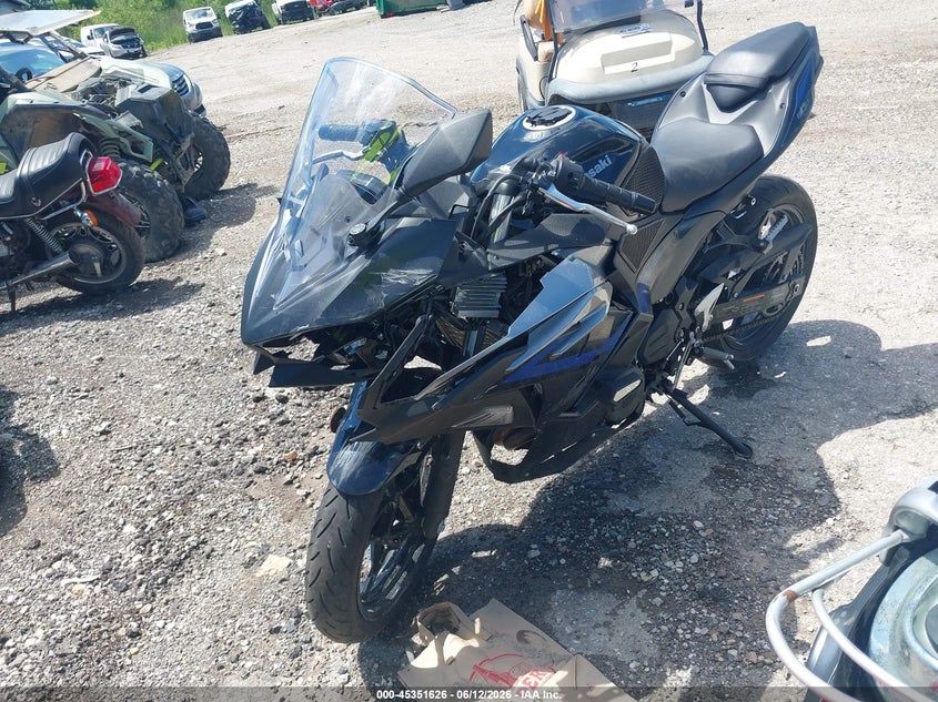 2025 Kawasaki Ninja VIN ML5EXGJ17SDA61081 IAAI salvage auction — FRONT END, Salvage (Illinois), sold $1,000 on 2026-07-28 (photo 2)
