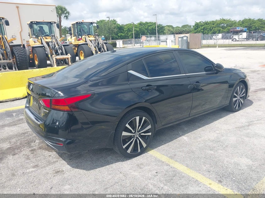 2021 Nissan Altima VIN 1N4AL4CV4MN374832 IAAI salvage auction — NORMAL WEAR, Clear (Florida), sold $4,625 on 2026-07-28 (photo 4)