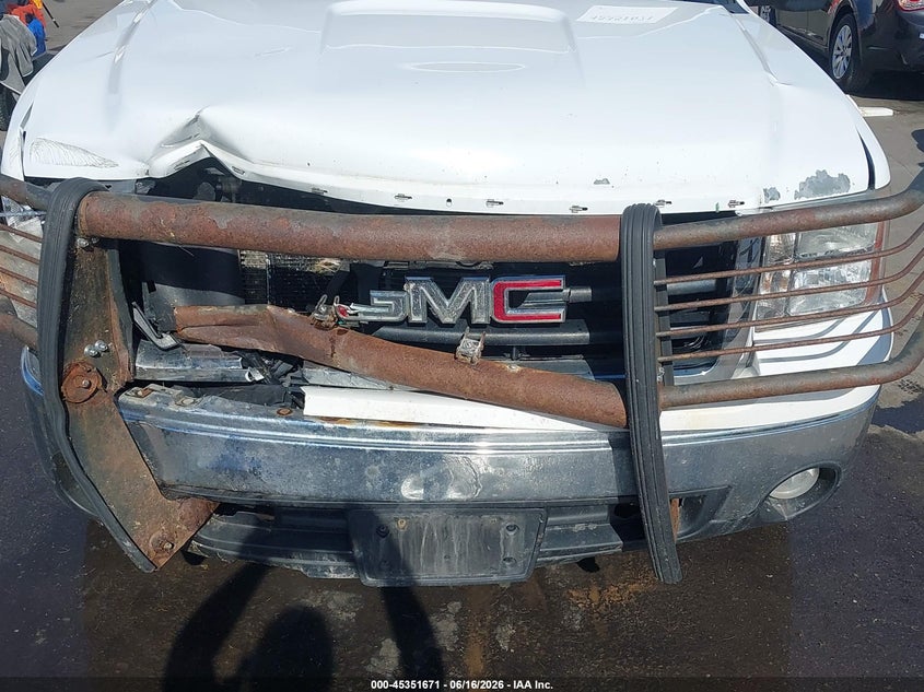 2007 Gmc Sierra 1500 VIN 2GTEK13M071596312 IAAI salvage auction — FRONT END, Salvage (Idaho), sold $1,225 on 2026-07-09 (photo 6)