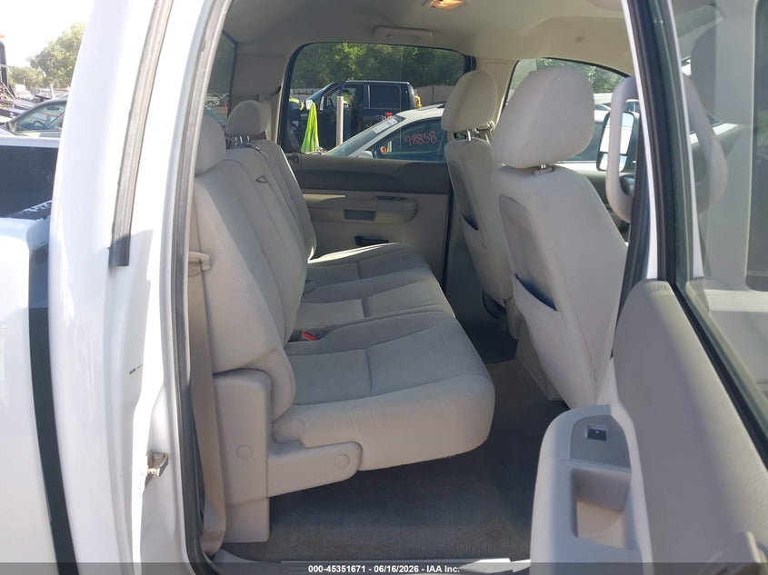 2007 Gmc Sierra 1500 VIN 2GTEK13M071596312 IAAI salvage auction — FRONT END, Salvage (Idaho), sold $1,225 on 2026-07-09 (photo 8)