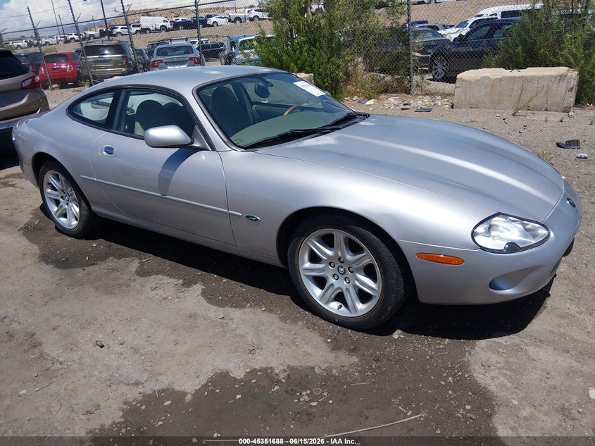 2000 Jaguar Xk series VIN SAJJA41C3YNA05777 IAAI salvage auction — NORMAL WEAR, Clear (New Mexico), sold $250 on 2026-09-08 (photo 1)