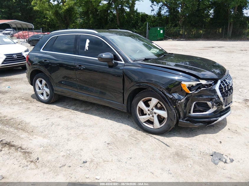 2019 Audi Q3 VIN WA1AECF37K1065041 IAAI salvage auction — FRONT END, Rebuildable (Florida), sold $2,125 on 2026-07-31 (photo 1)