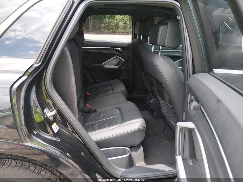 2019 Audi Q3 VIN WA1AECF37K1065041 IAAI salvage auction — FRONT END, Rebuildable (Florida), sold $2,125 on 2026-07-31 (photo 8)