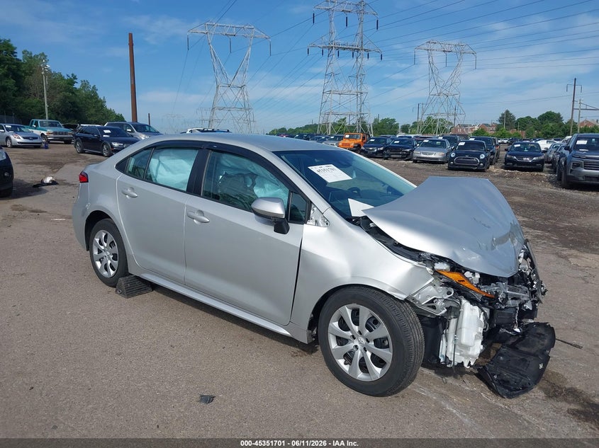 2021 Toyota Corolla VIN 5YFEPMAE2MP215572 IAAI salvage auction — FRONT END, Salvage (Pennsylvania), sold $2,850 on 2026-07-17 (photo 1)