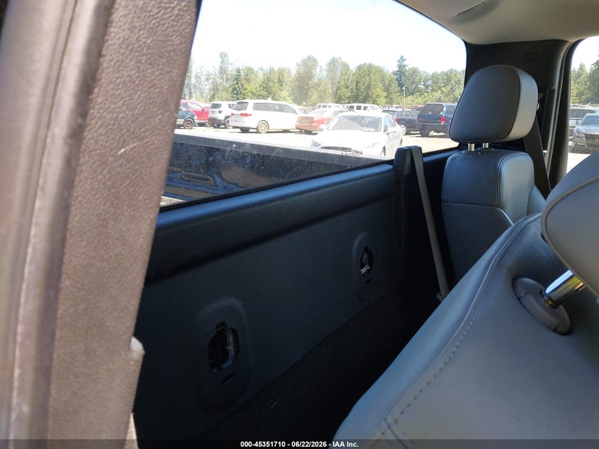 2016 Chevrolet Silverado 2500 VIN 1GC0CUEG5GZ345499 IAAI salvage auction — REAR END, Sf97 (Washington), sold $25 on 2026-07-29 (photo 8)