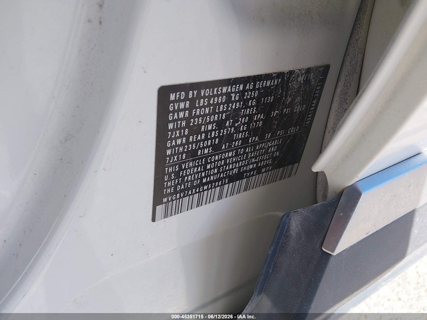 2016 Volkswagen Tiguan VIN WVGBV7AX4GW529615 IAAI salvage auction — NORMAL WEAR, Repossessed (Missouri), sold $500 on 2026-08-06 (photo 9)