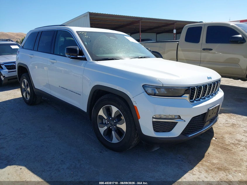 2024 Jeep Grand cherokee VIN 1C4RJYB61RC713019 — IAAI salvage auction photo