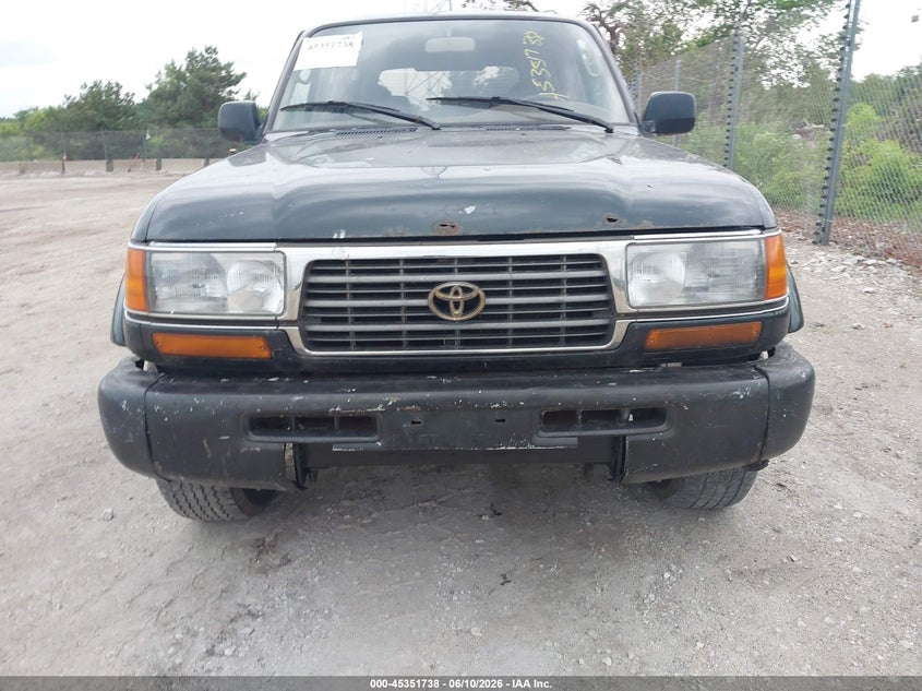 1996 Toyota Land cruiser VIN JT3HJ85J0T0143880 IAAI salvage auction — NORMAL WEAR, Clear-Endorsement (Wisconsin), sold $2,125 on 2026-07-28 (photo 6)