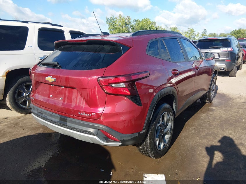 2024 Chevrolet Trax VIN KL77LHE29RC105319 IAAI salvage auction — HAIL, Salvage Title, sold $8,825 on 2026-07-28 (photo 4)