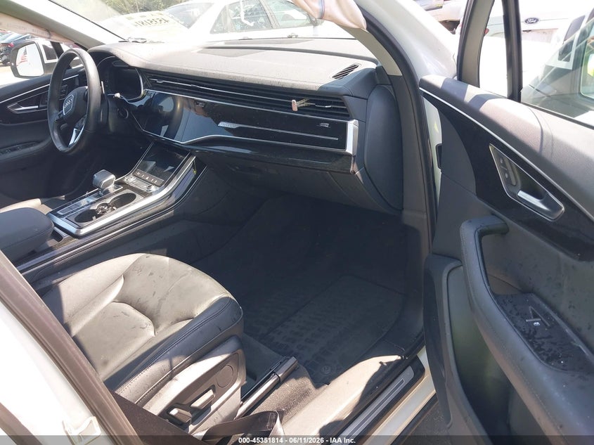 2023 Audi Q7 VIN WA1LCBF78PD020126 IAAI salvage auction — SIDE, Salvage (North Carolina), sold $15,600 on 2026-07-31 (photo 5)