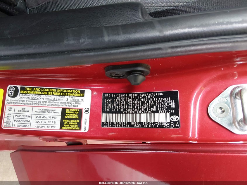2018 Toyota Corolla VIN 5YFBURHE3JP772193 IAAI salvage auction — RIGHT FRONT, Salvage Title, sold $2,550 on 2026-07-29 (photo 9)